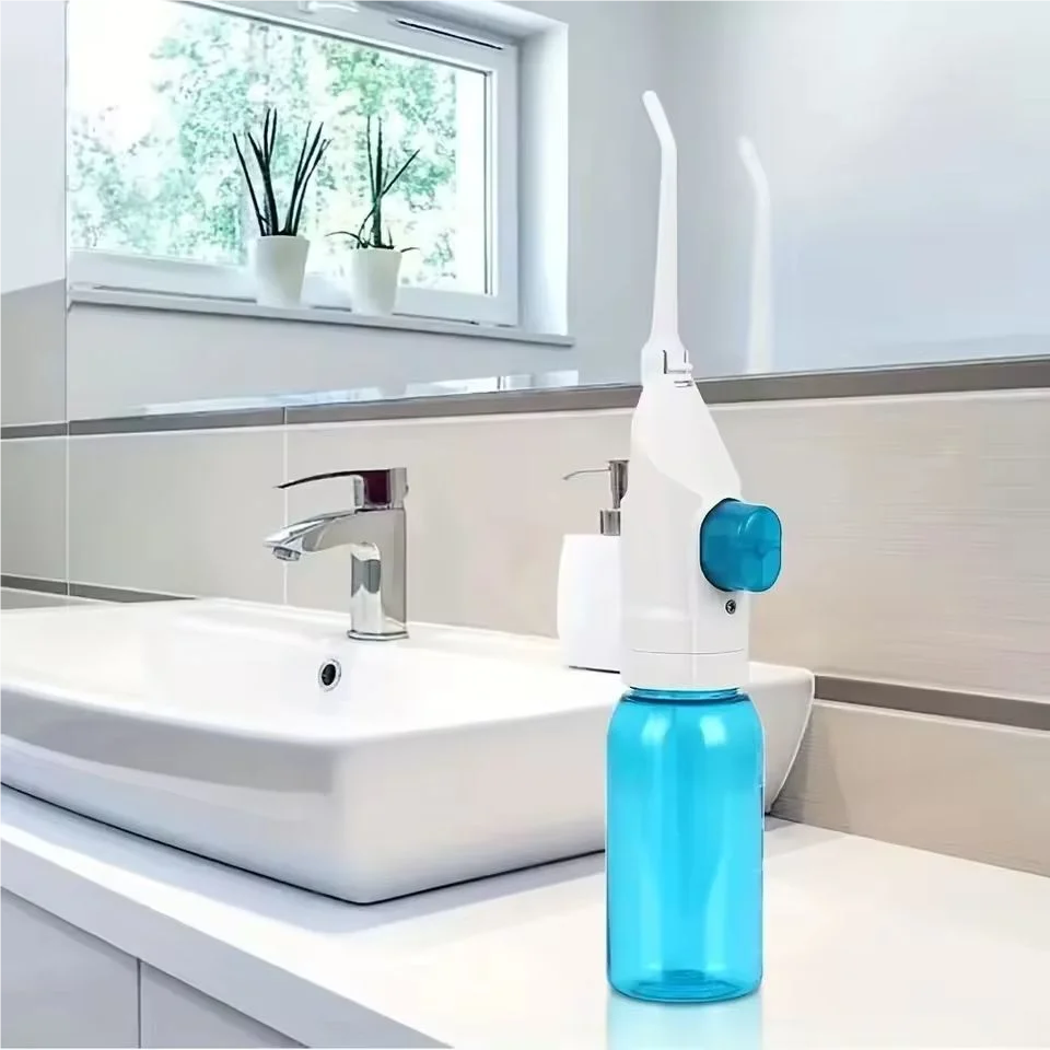 Oral Irrigator, Manual Pump Mouth Cleaner, Braces Cleaner